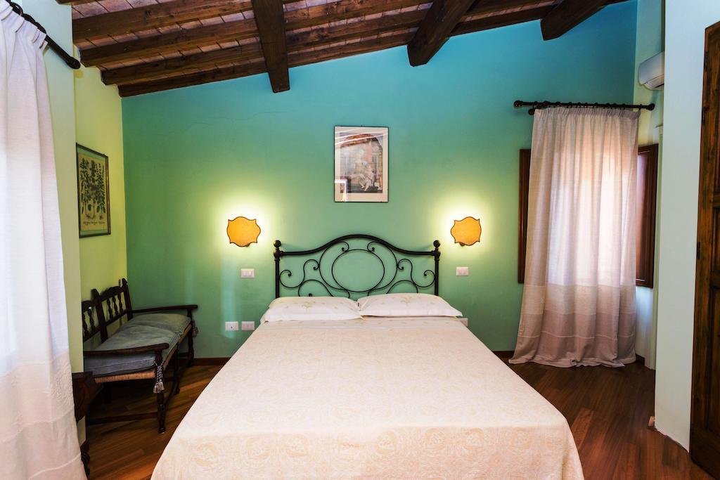 Antico Acquedotto B&B Perugia Szoba fotó